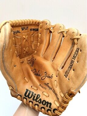 Wilson Richie Zisk A2270 Autograph Baseball Glove Leather RHT Vintage